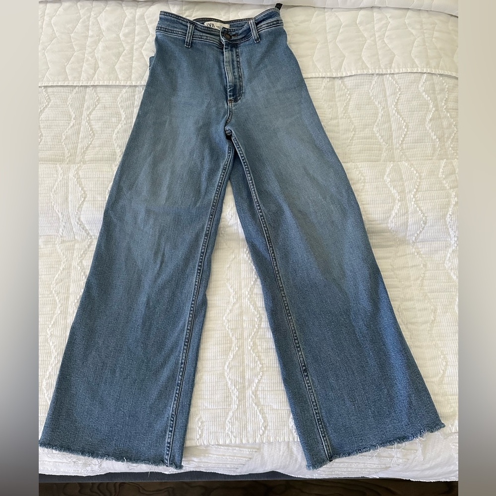 Zara Women's Flare Wide Leg Jeans in Blue